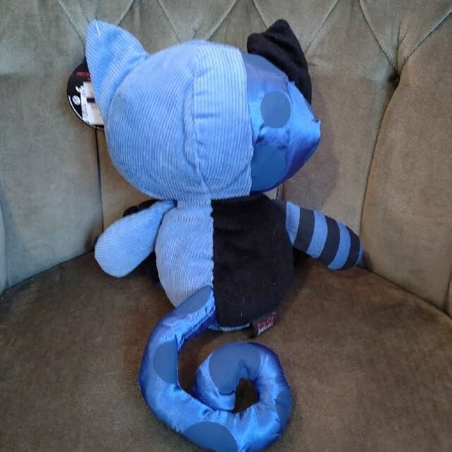 エミリーザストレンジ　紫と黒の猫型ぬいぐるみ エミリーザストレンジ 紫と黒の猫型ぬいぐるみ - ぬいぐるみブランド